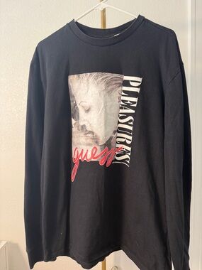 Guess/Pleasures Long Sleeve Shirt Men Black Graphic Tee 40th Anniversary Collab